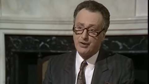 Still from the clip “The State of Education” (Yes, Prime Minister (BBC))